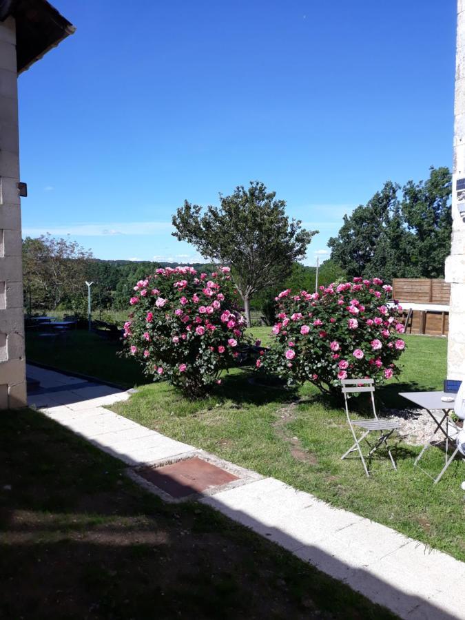 Hotes De L'Isle Saint-Medard-de-Mussidan Bagian luar foto